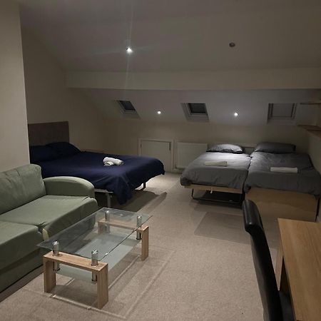 Seafords Guest House Stoke-on-Trent Eksteriør billede